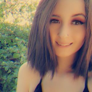 Meet your Posher, Alexis